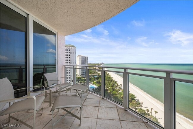 8231 Bay Colony Dr