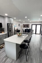14720 SW 107th Terrace in Miami, FL - Building Photo - Building Photo