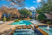 The Azul Apartments in Dallas, TX - Building Photo - Building Photo