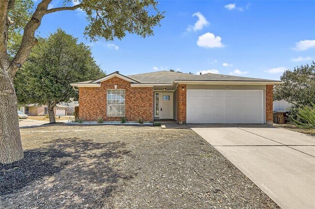 1701 Hollow Tree Blvd in Round Rock, TX - Building Photo - Building Photo