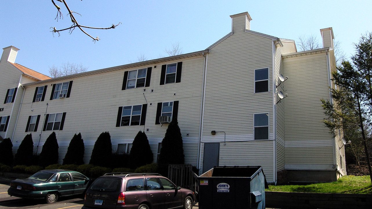 Sheffield Oaks in New Haven, CT - Foto de edificio