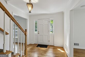 4696 Devonshire Rd in Dunwoody, GA - Building Photo - Building Photo