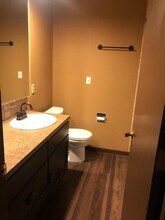 2106 W Grand Ronde Ave-Unit -2106 Grand Ronde in Kennewick, WA - Building Photo - Building Photo