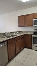 8760 NW 97th Ave in Doral, FL - Building Photo - Building Photo