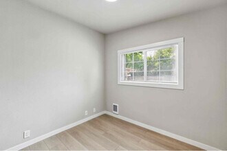 337 Martin Luther King Jr Way in Seattle, WA - Building Photo - Building Photo