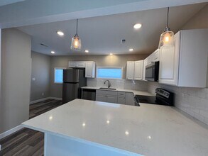 109 E Fremont Ave in Selah, WA - Building Photo - Building Photo