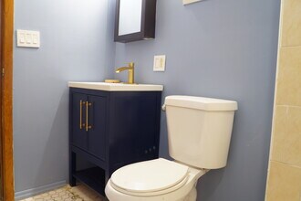 18 Liberty Ave in Jersey City, NJ - Foto de edificio - Building Photo