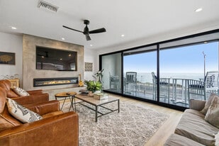 3470 Carlsbad Blvd in Carlsbad, CA - Building Photo