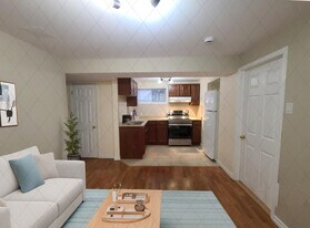 206 Alexander Rd in Newmarket, ON - Building Photo