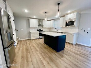 12615 Orell Station Pl in Louisville, KY - Building Photo - Building Photo