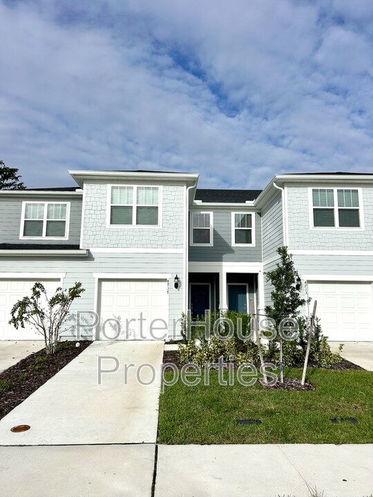 4717 Sparkling Shell Ave in Kissimmee, FL - Building Photo