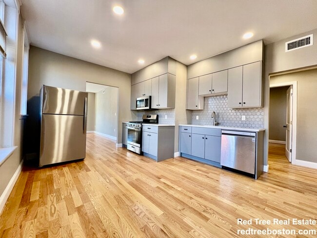 property at 1914 Beacon St