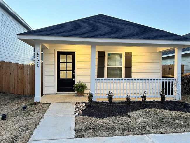 property at 16528 Jasmine Marie Pl