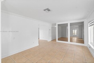 5103 SW 128th Pl in Miami, FL - Building Photo - Building Photo