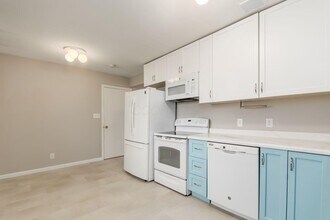 5340 Carolyn Dr in Hilliard, OH - Building Photo - Building Photo