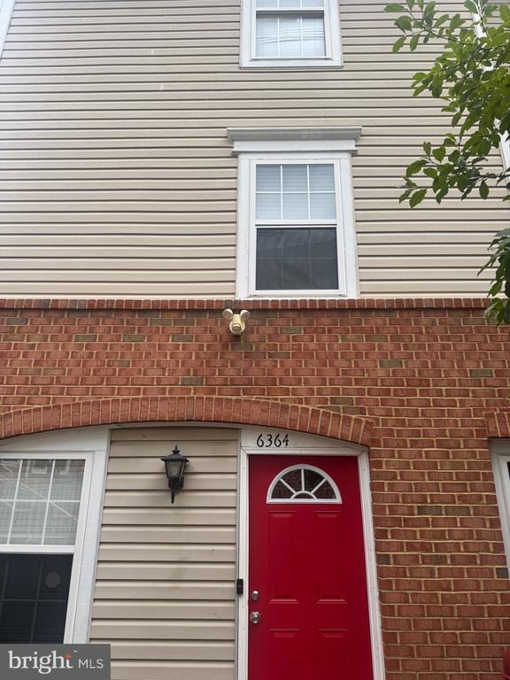 6364 Bayberry Ct