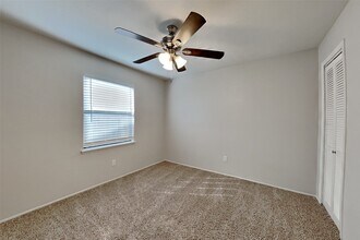 16935 Kilwinning Dr in Houston, TX - Building Photo - Building Photo