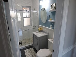 25 Roslyn St in Salem, MA - Building Photo - Building Photo