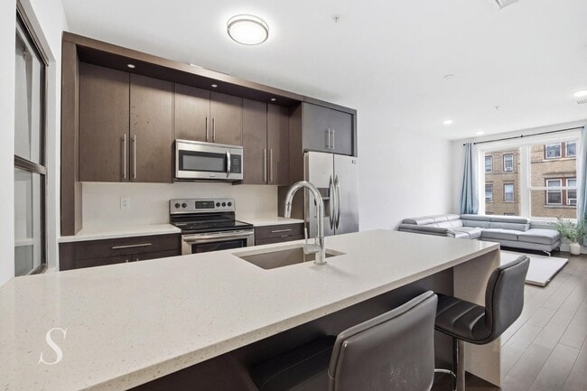 6401 Park Ave in West New York, NJ - Building Photo - Building Photo