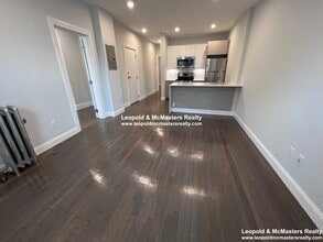 52 Queensberry St, Unit 7 in Boston, MA - Building Photo - Building Photo