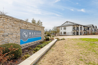 Madison at Westinghouse in Georgetown, TX - Foto de edificio - Building Photo