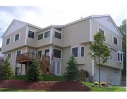28 John Hancock Dr in Ashland, MA - Building Photo