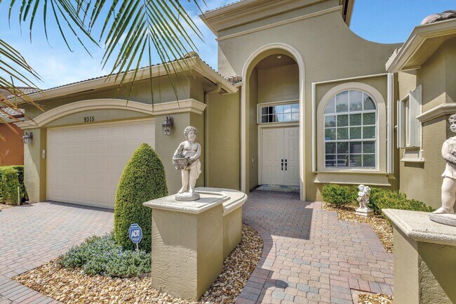 9315 Via Classico W in Wellington, FL - Building Photo - Building Photo
