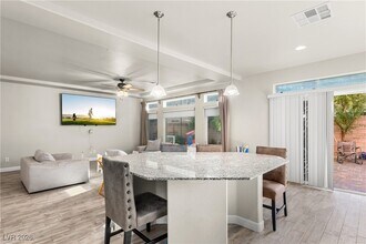 5783 Rolling Dale Ave in Las Vegas, NV - Building Photo - Building Photo