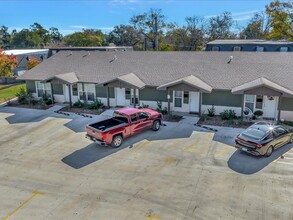 913 Kiln St in Lufkin, TX - Building Photo - Building Photo