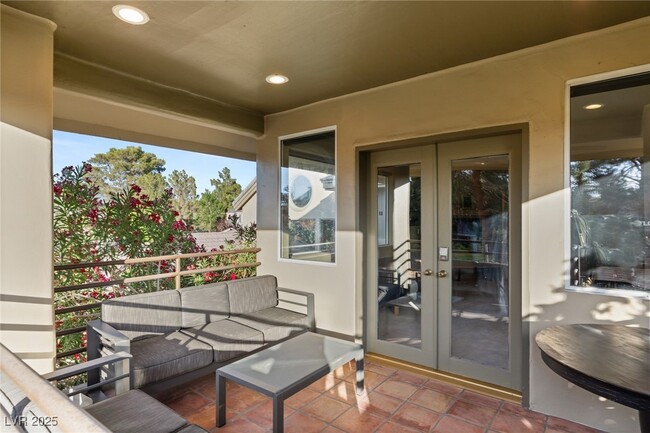 3004 Astoria Pines Cir
