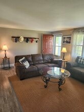 42 Palm Dr in Greenland, NH - Building Photo - Building Photo