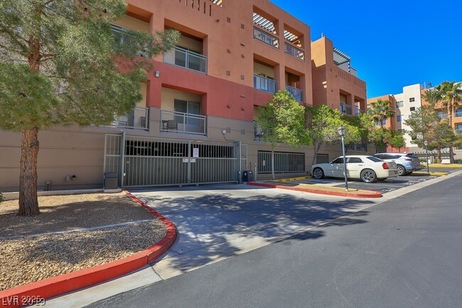 75 E Agate Ave in Las Vegas, NV - Building Photo - Building Photo