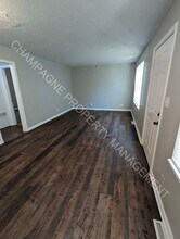 8337 Olive St in Kansas City, MO - Building Photo - Building Photo