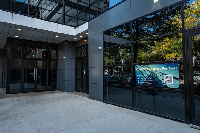 Justice Avenue Tower in Elmhurst, NY - Building Photo - Building Photo