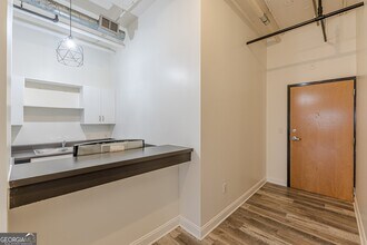 120 Ralph McGill Blvd NE in Atlanta, GA - Building Photo - Building Photo