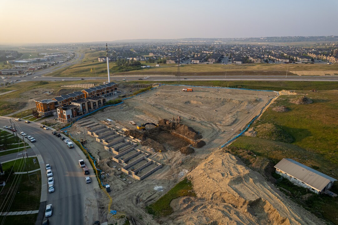 Sage Hill Blossom in Calgary, AB - Building Photo