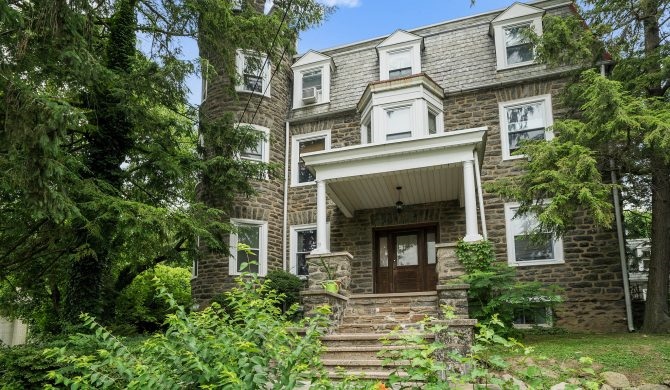 Castle Apartments | 7 Units in Elkins Park, PA - Building Photo