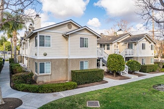 Citrus Court Apartments in Escondido, CA - Building Photo - Building Photo