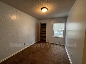 1644 Circle Dr in Fort Wayne, IN - Building Photo - Building Photo