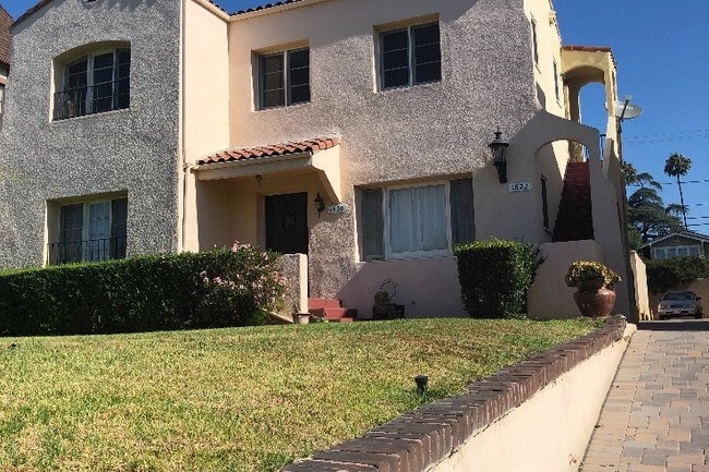 1620 Huntington Dr, Unit 1620