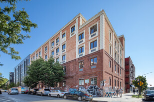 779 Wyckoff Ave Apartamentos