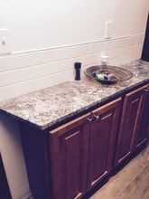 113 Raylinsky Rd, Unit A in Ballston Lake, NY - Foto de edificio - Building Photo