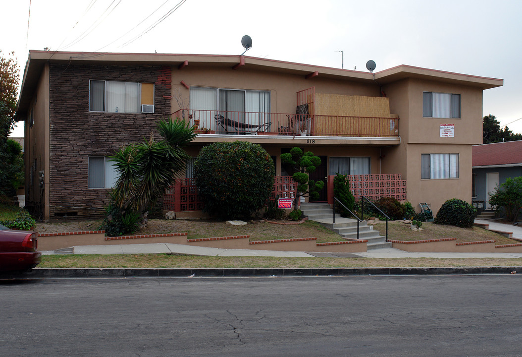 818 Austin Ave in Inglewood, CA - Foto de edificio