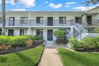 12500 Cold Stream Dr in Ft. Myers, FL - Building Photo - Building Photo