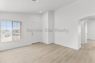22010 W Solano Dr in Buckeye, AZ - Building Photo - Building Photo