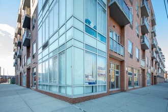 136-21 Latimer Pl in Flushing, NY - Foto de edificio - Building Photo