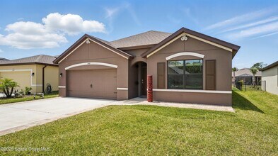 1742 Saxton Rd in Cocoa, FL - Building Photo - Building Photo