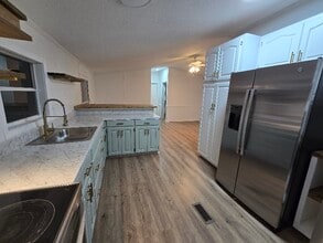 218 Lee Rd in Phenix City, AL - Building Photo - Building Photo