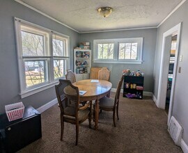 1814 Carver Ave in Duluth, MN - Building Photo - Building Photo