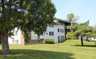 Cedarwood Apartments